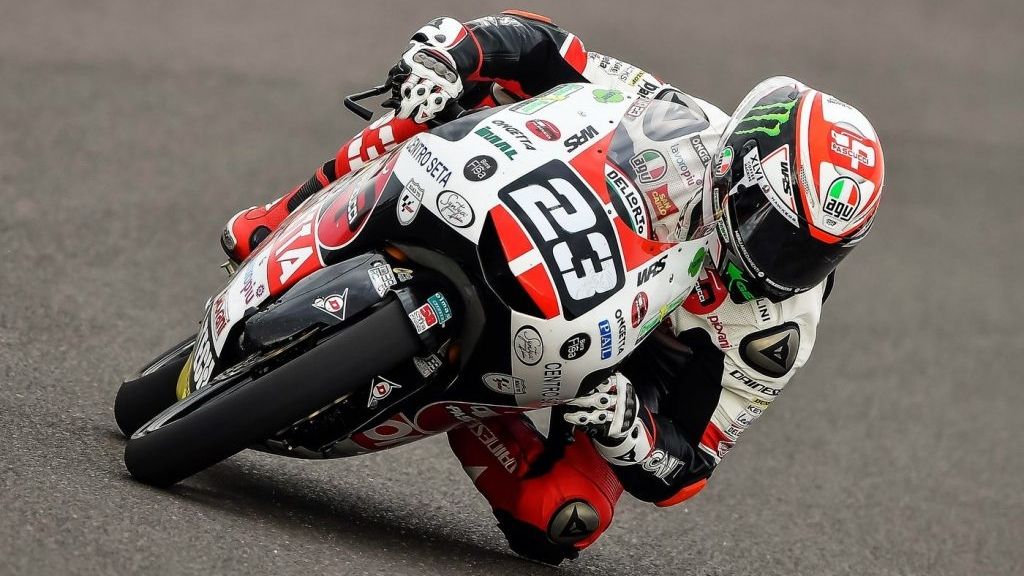 Niccolò Antonelli lidera los libres de Moto3 en Jerez con Raúl Fernández tercero