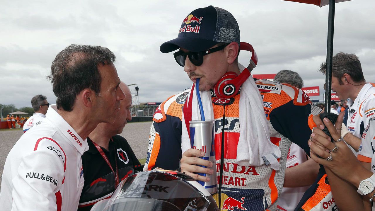 ¿Honda está pensando en bajar a Jorge Lorenzo de su moto? “Nadie me ha dado un ultimátum”.