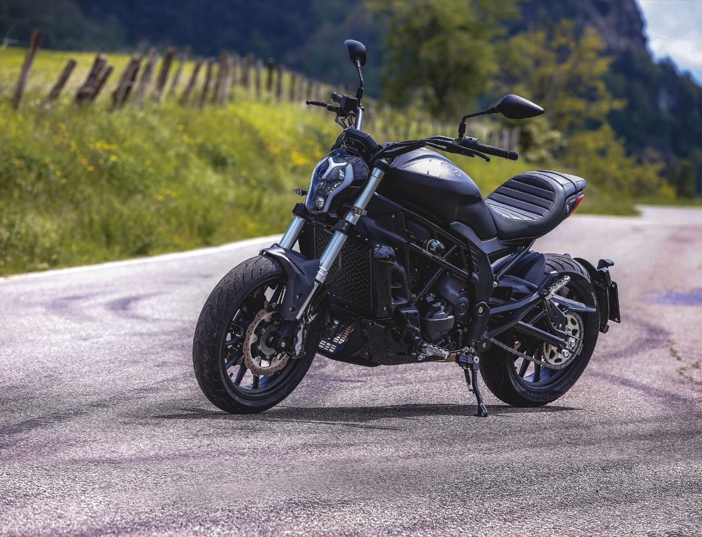 Benelli 502C, prueba y primeras impresiones