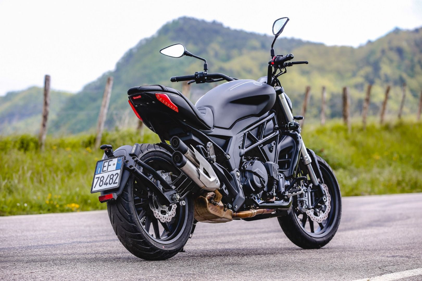 Benelli 502C, prueba y primeras impresiones