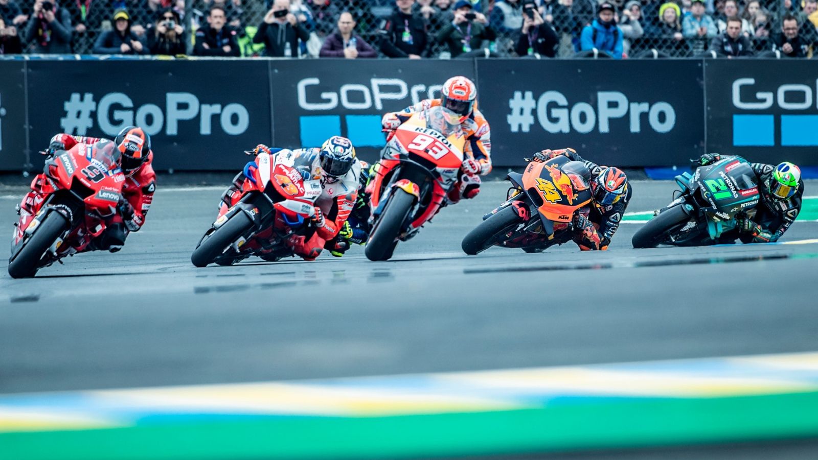 Píldoras MotoGP Francia 2019: Aprender a golpes, crear un pozo y tejer un colchón