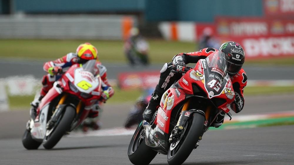 Scott Redding y Xavi Forés (Fotos: Marcas / Equipos / BSB)