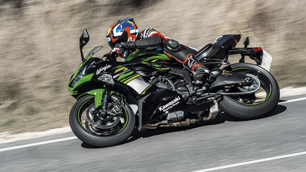 5cefdb770ee694086c3494eb-kawasaki-ninja-zx6r.jpg