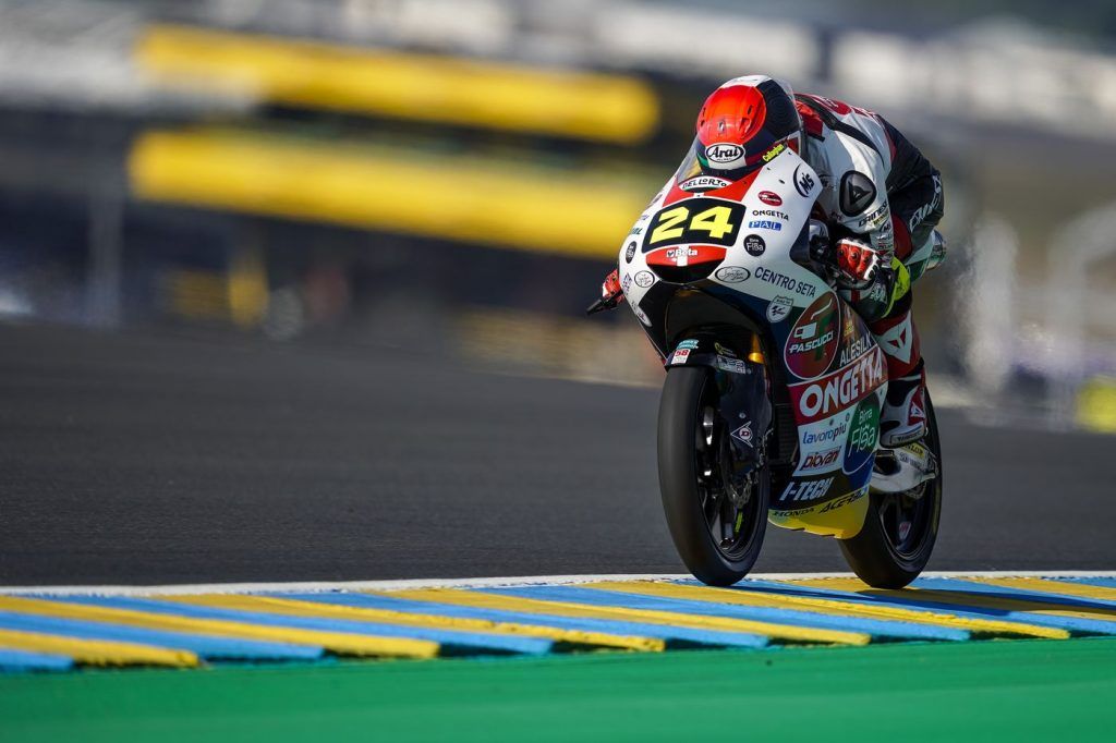 Tatsuki Suzuki se impone en los libres de Moto3 en Mugello