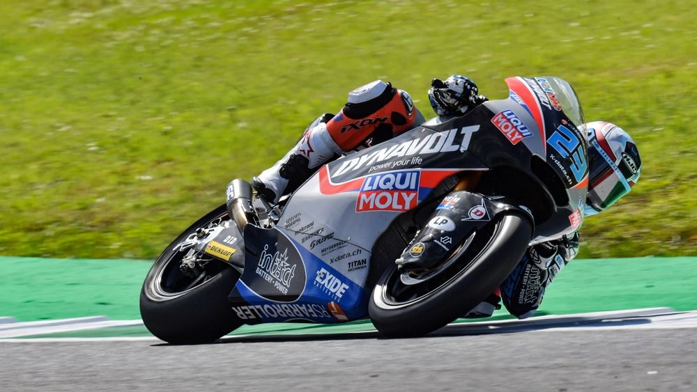 Pole de Marcel Schrotter en Mugello con Álex Márquez en primera fila