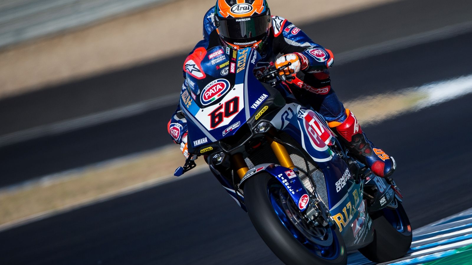 Primer triunfo del año para Michael van der Mark (Fotos: Yamaha / Kawasaki).