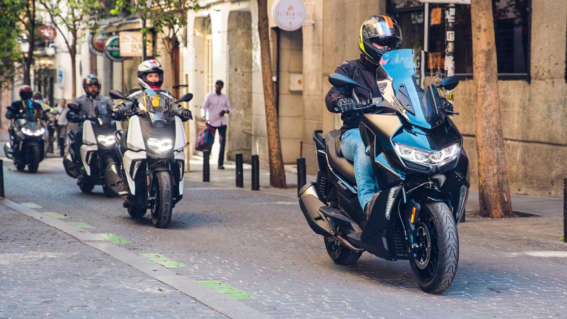 Descubriendo Madrid con los nuevos BMW C 400 X y C 400 GT