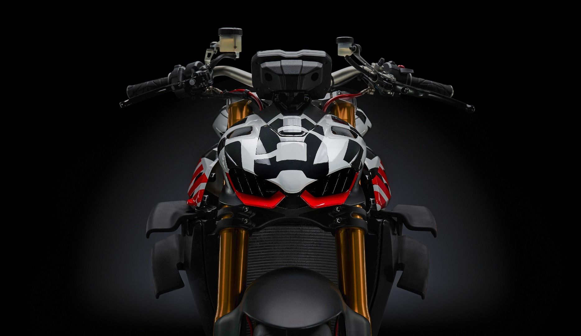 Ducati Streetfighter V4, agárrate porque llegan curvas