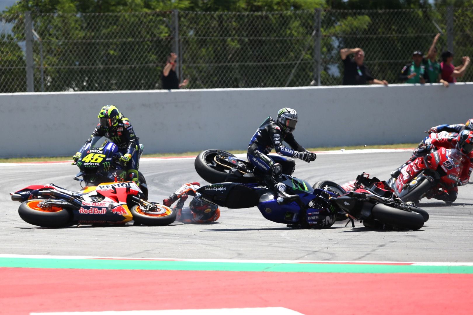 Incidente Jorge Lorenzo - MotoGP Catalunya 2019