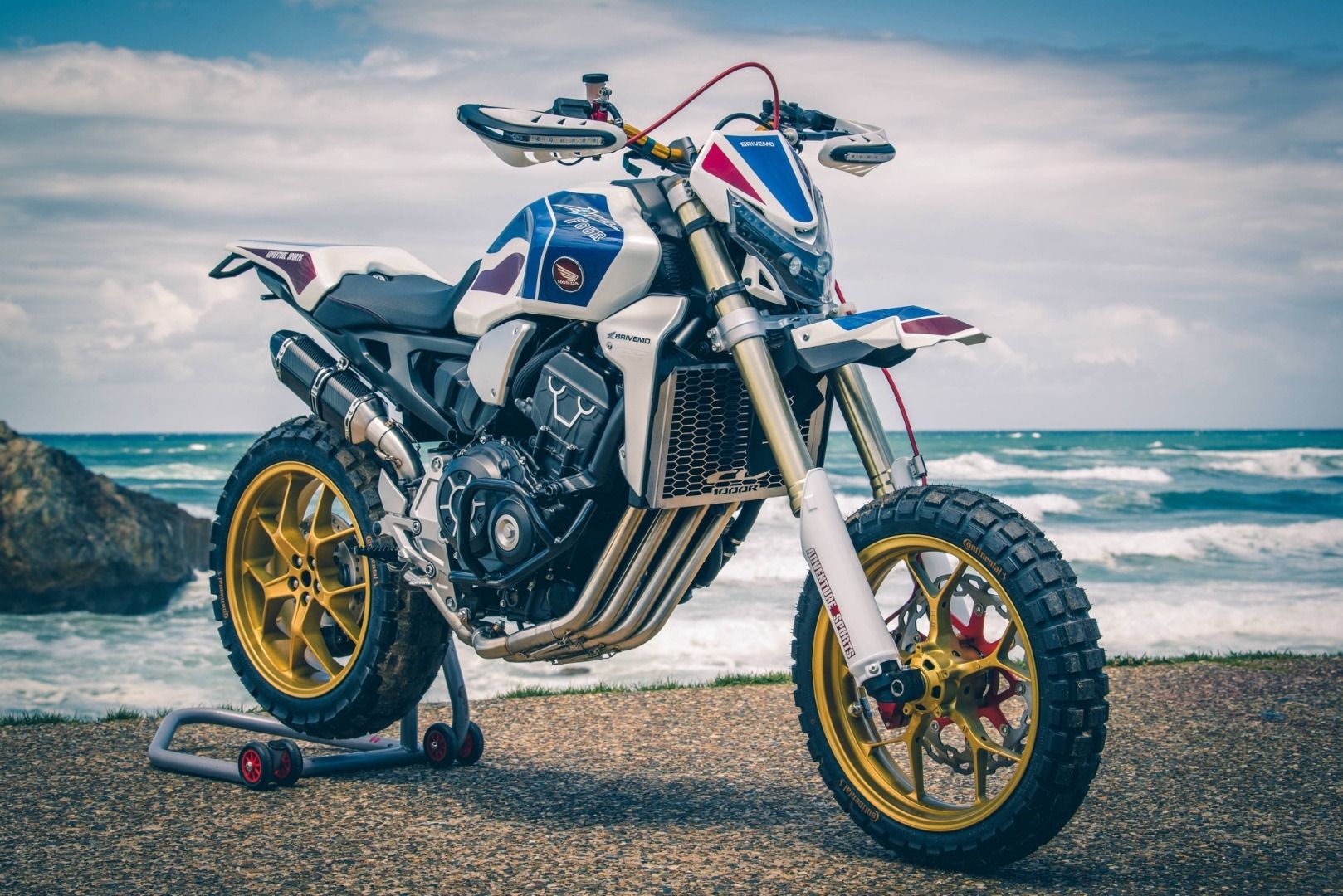 12 preparaciones Honda CB1000R para el Wheels & Waves 2019
