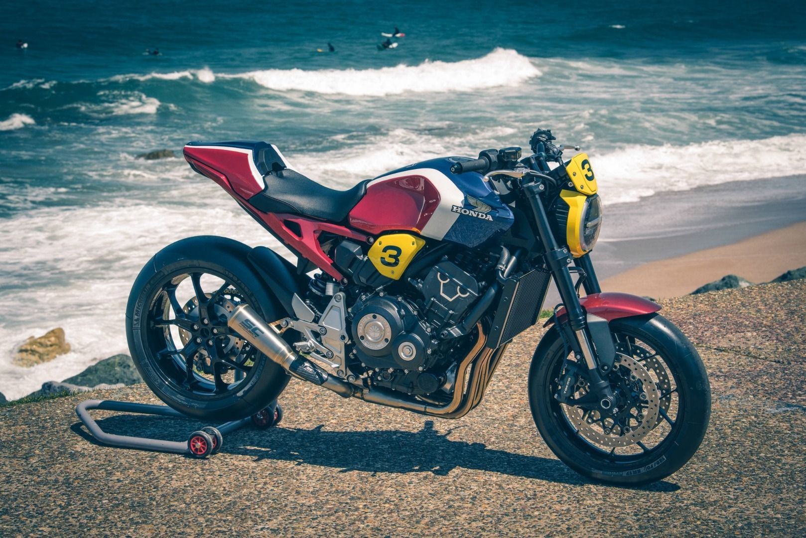 12 preparaciones Honda CB1000R para el Wheels & Waves 2019
