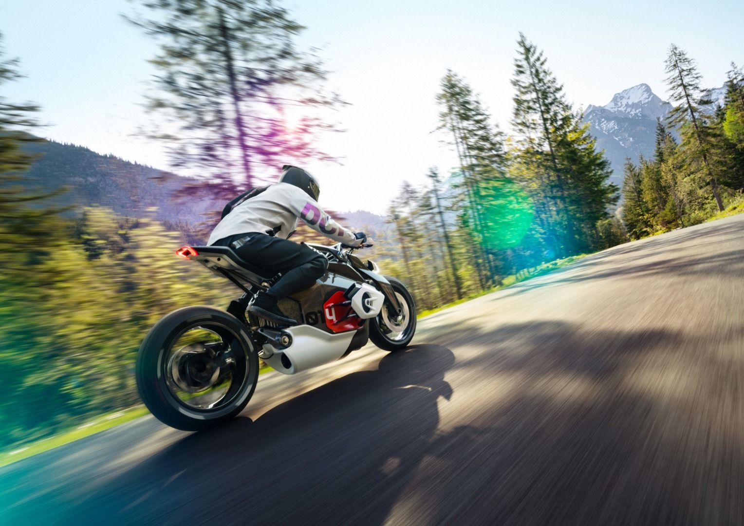 BMW Motorrad Vision DC Roadster, la eléctrica de BMW