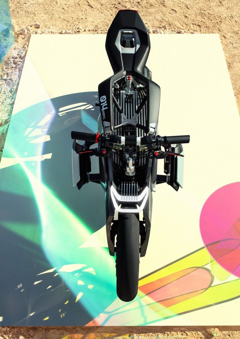 BMW Motorrad Vision DC Roadster, la eléctrica de BMW