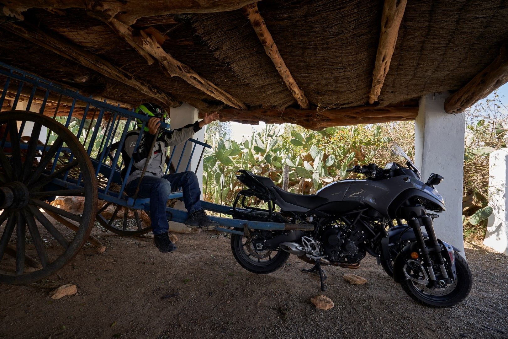 En ruta con Yamaha Niken GT: Santa Eulalia (Ibiza)