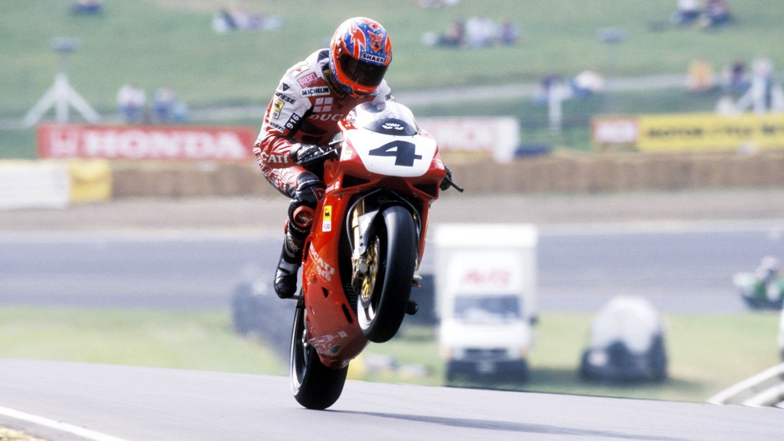 Carl Fogarty en imágenes