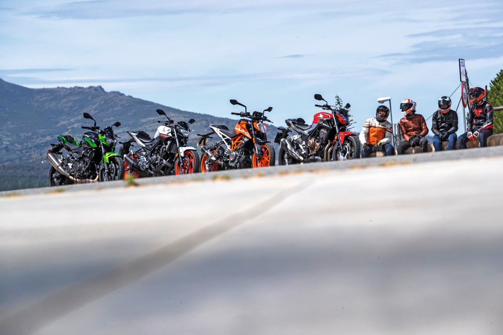 Comparativa Naked A2: Honda CB500F, Kawasaki Z400, KTM 390 Duke, Yamaha MT-03