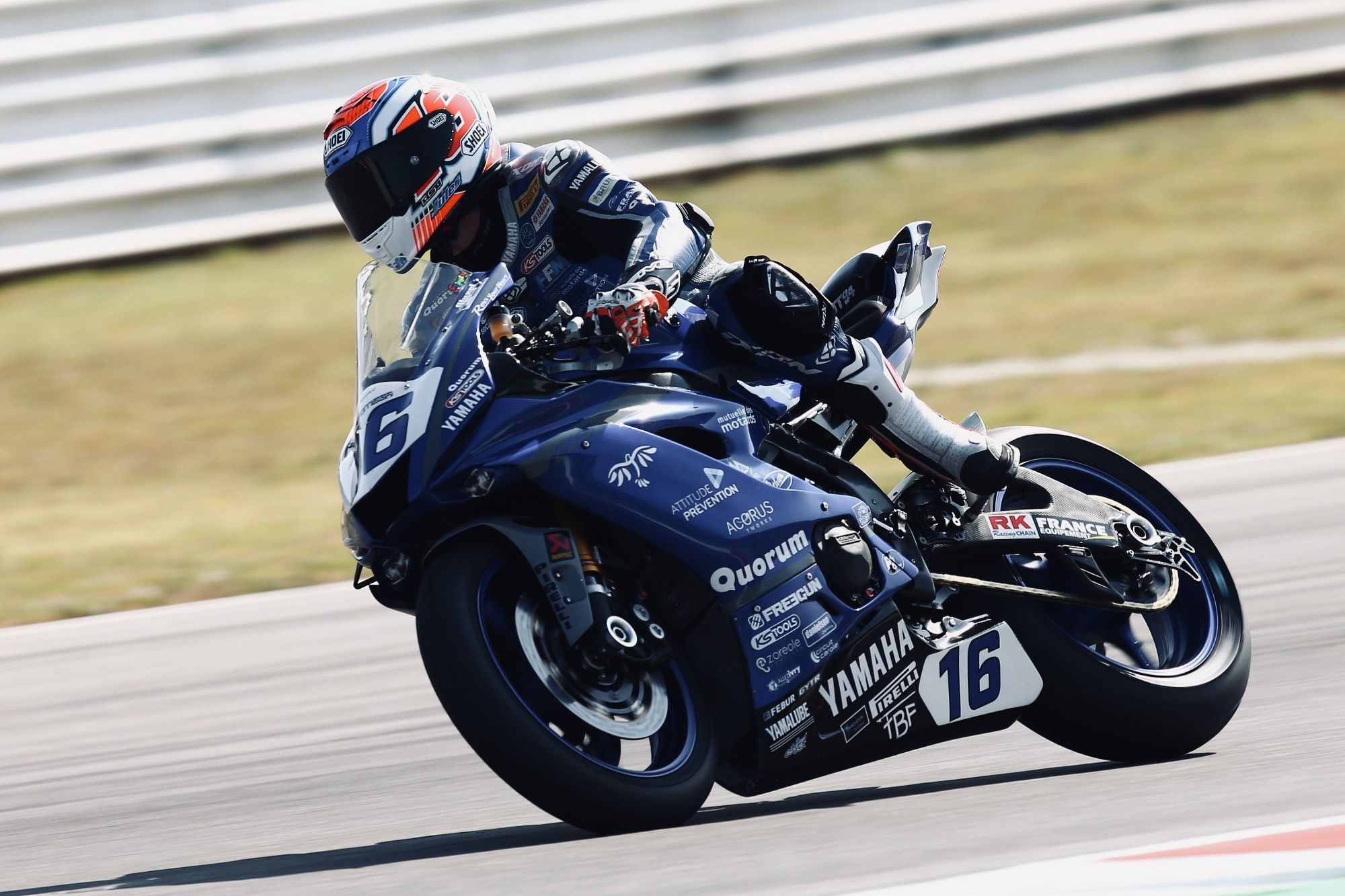 Victoria de Jules Cluzel en Donington para recordar que puede luchar por el título