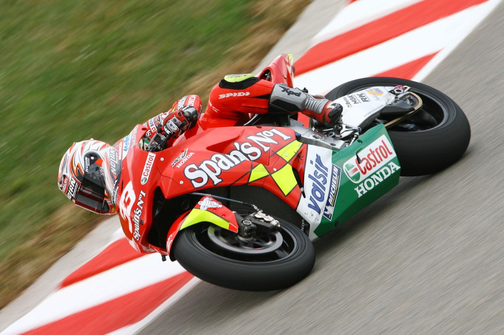 Marco Melandri se retira - Carrera deportiva en fotos