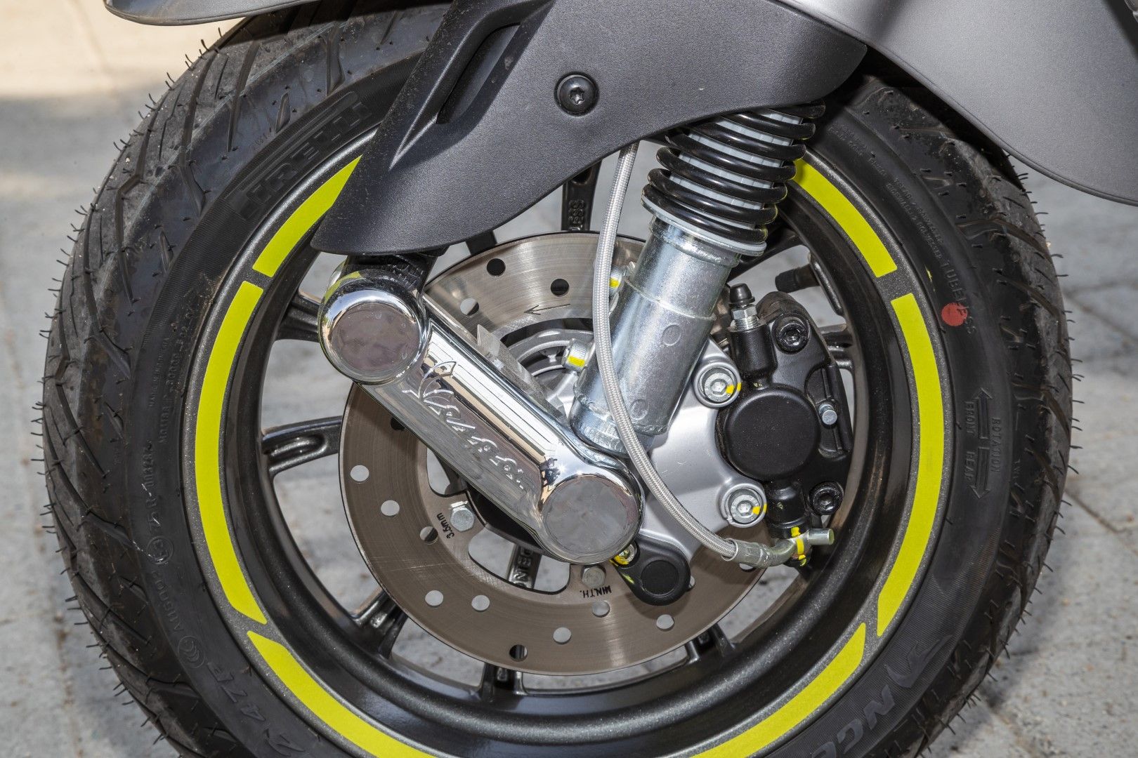 Vespa Elettrica 2019. Fotos