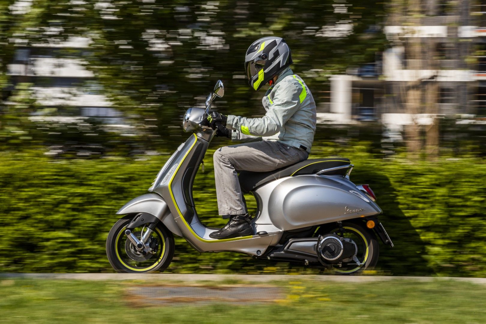 Vespa Elettrica 2019. Fotos