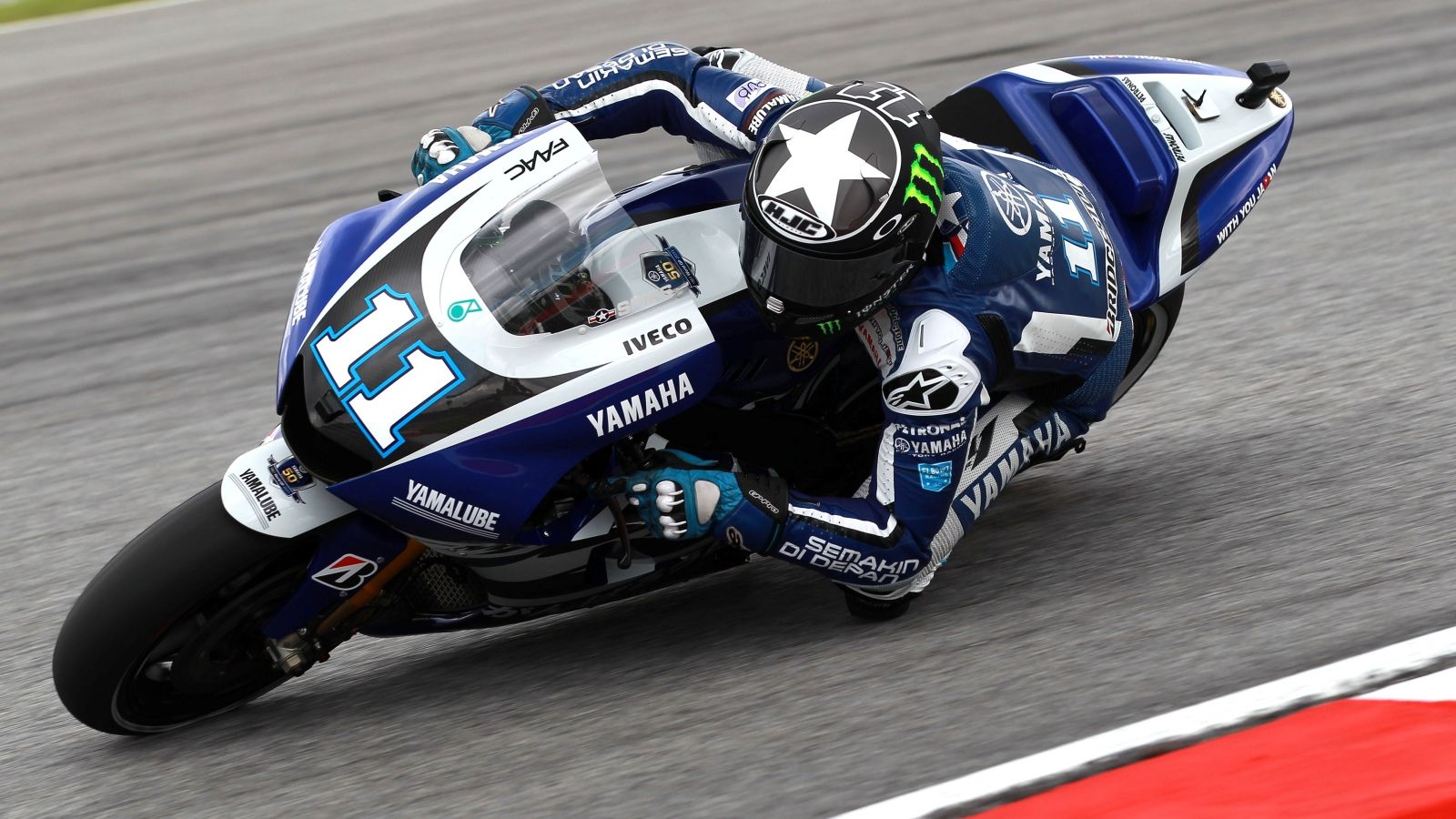 Ben Spies con la Yamaha YZR-M1 (Fotos: Gold & Goose).