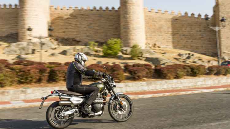 Triumph Scrambler 1200 en Motociclismo Rally Ávila 2019