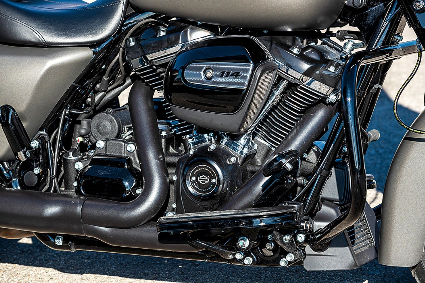 Cuerpo a cuerpo Harley-Davidson Street Glide Special - Indian Chieftain Limited