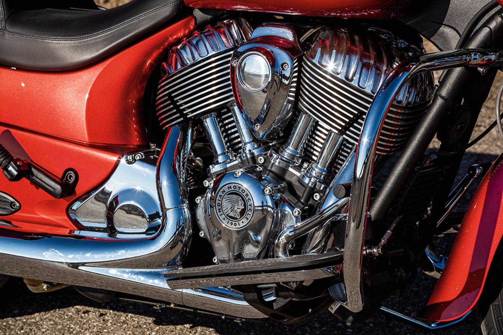 Cuerpo a cuerpo Harley-Davidson Street Glide Special - Indian Chieftain Limited