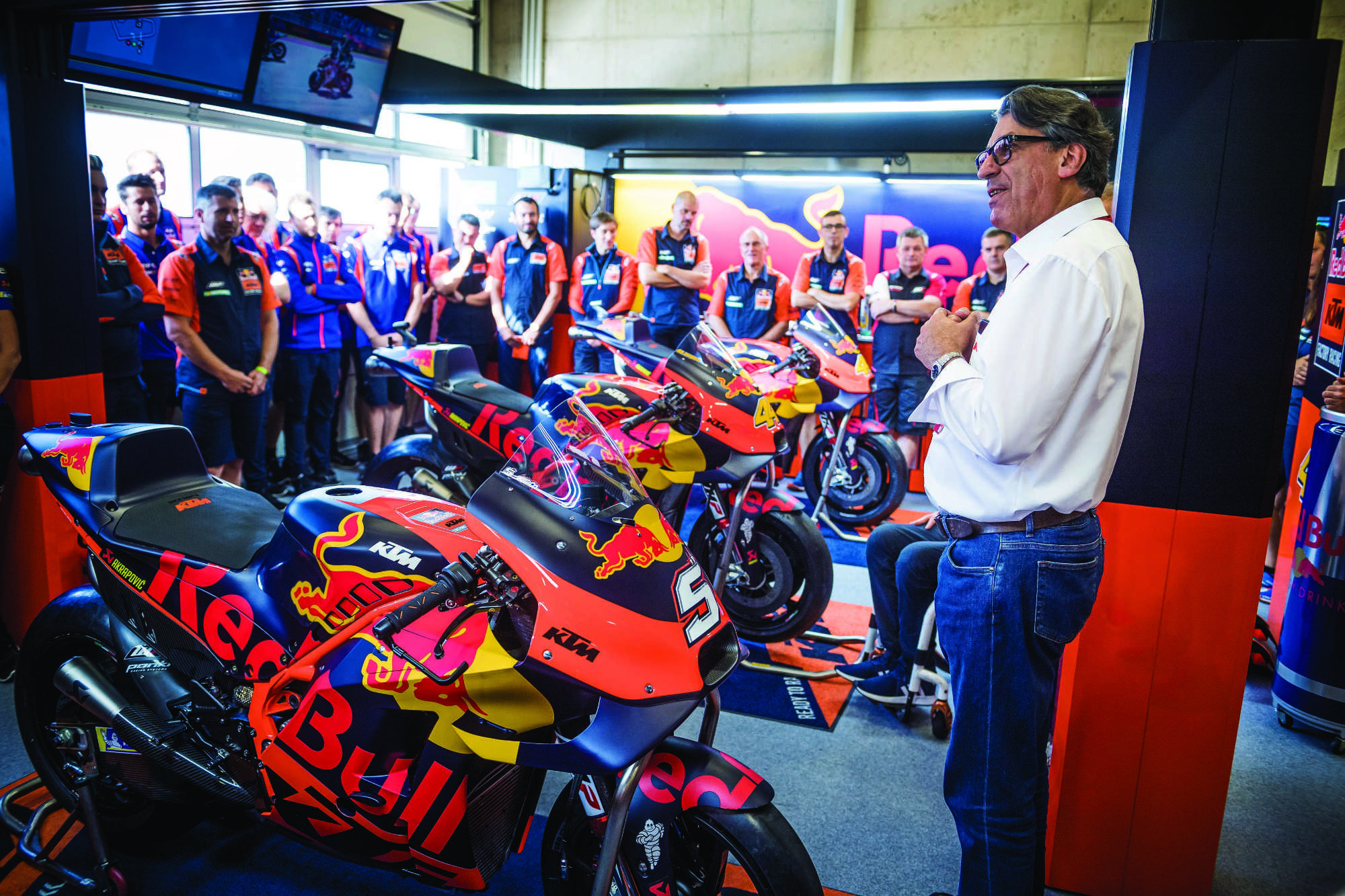 KTM cancela su proyecto de Moto2 y se reorganiza para el futuro