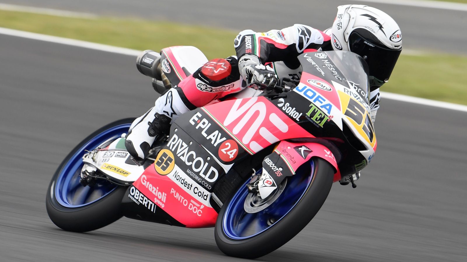 Casi dos años después Romano Fenati ha vuelto a ganar (Fotos: Gold & Goose).