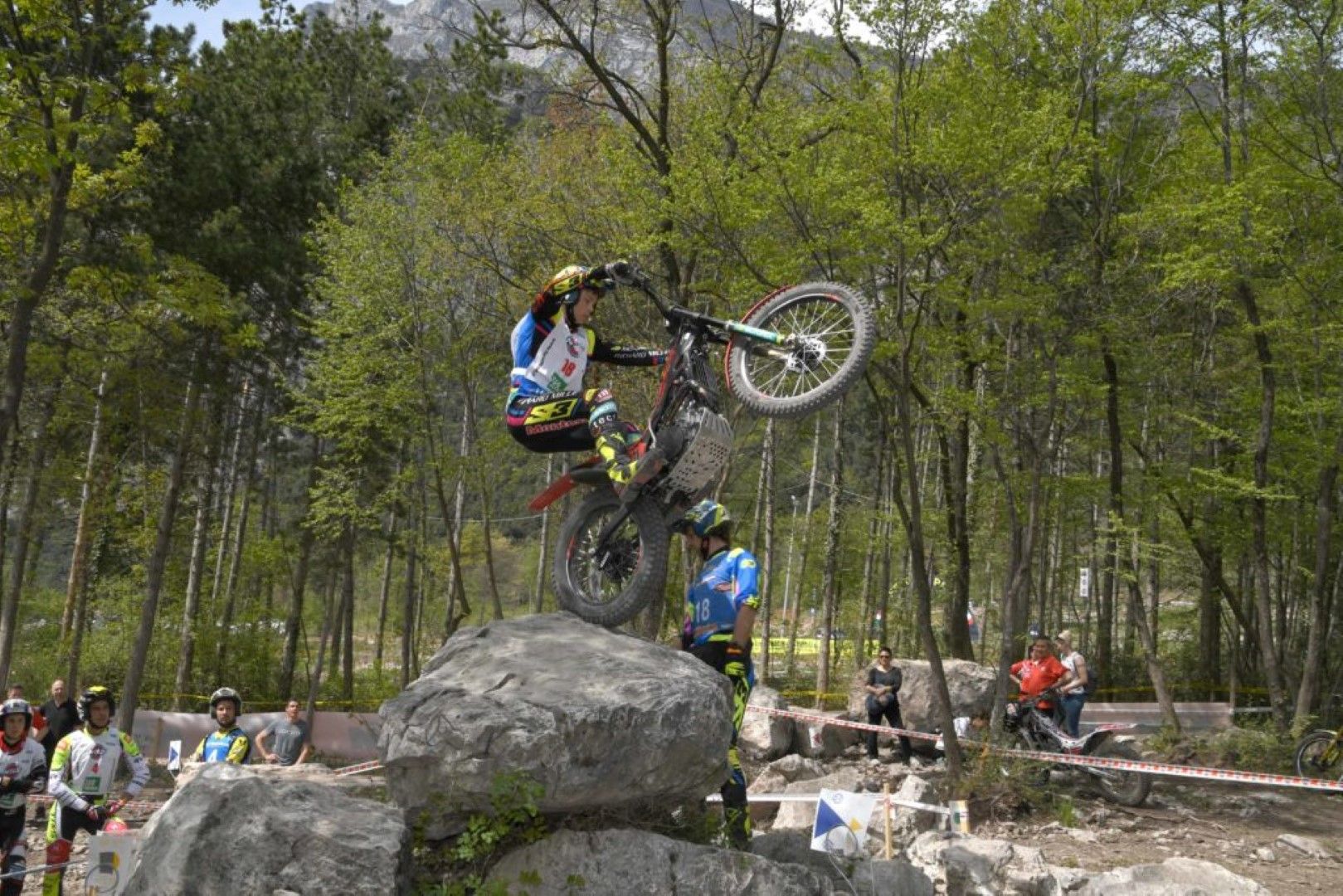Marcelli y Martínez, campeones de Europa de Trial