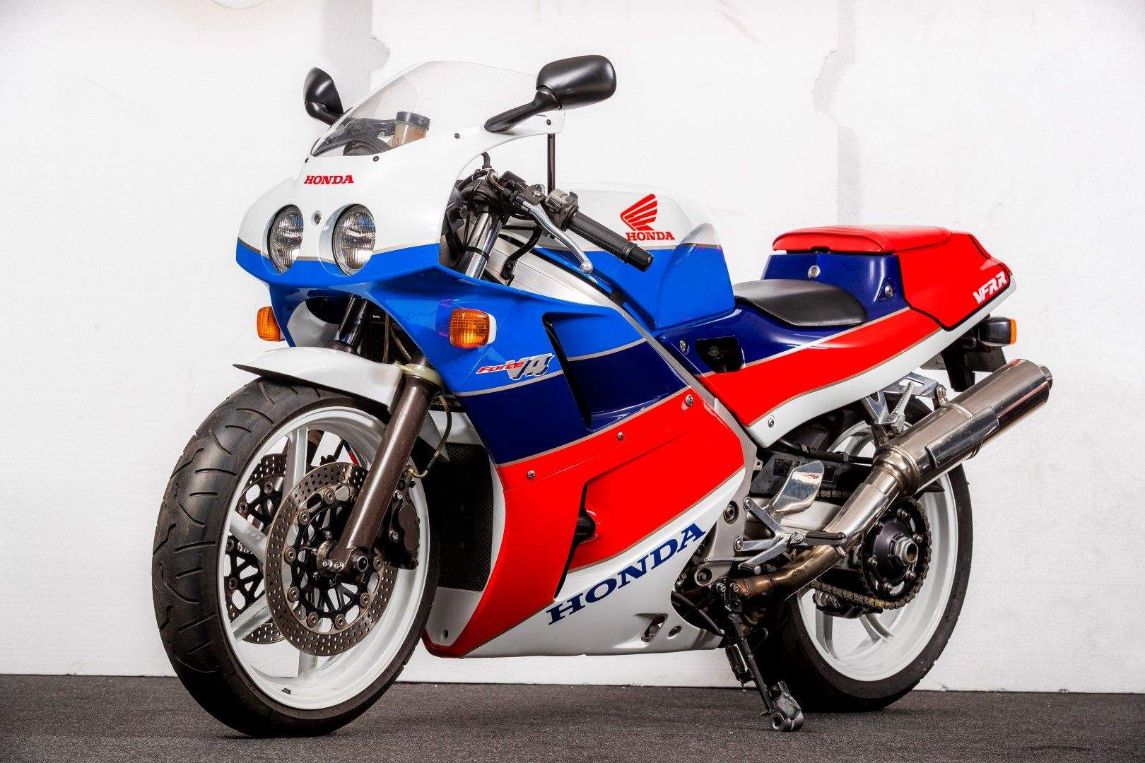Classic Club: Honda VRF400R NC30. Galería de fotos