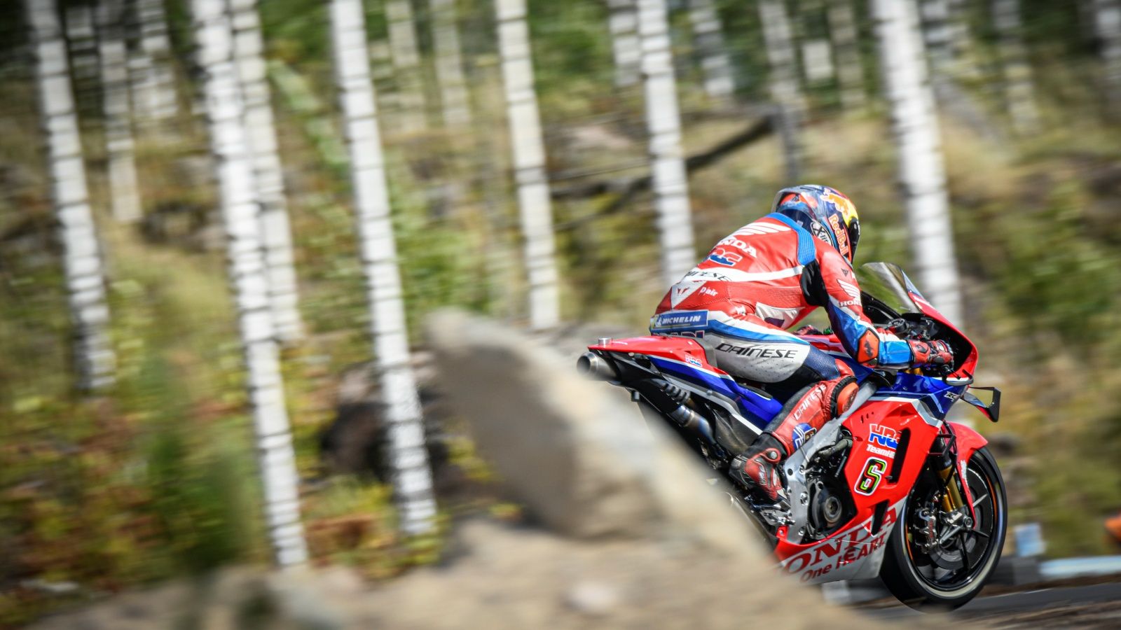 Primer test MotoGP en KymiRing