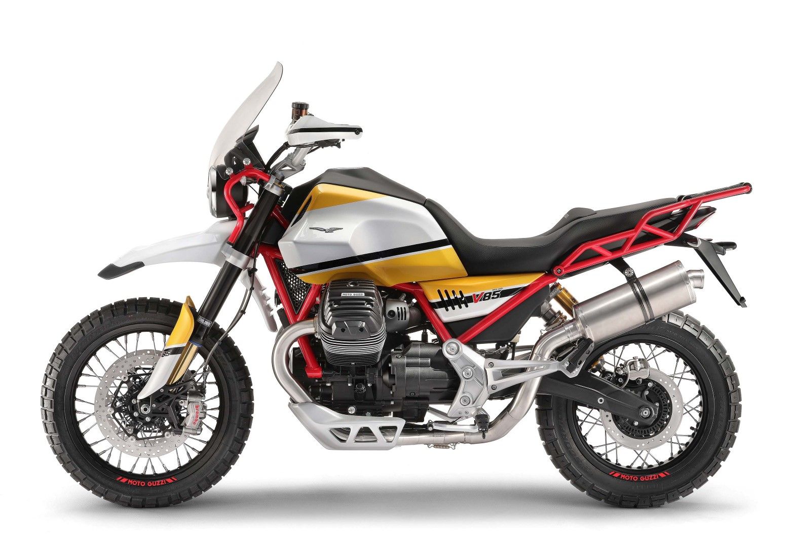 Cuerpo a cuerpo Moto Guzzi V85TT - Triumph Street Scrambler