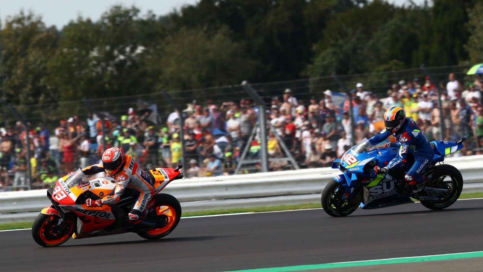 Álex Rins vs Marc Márquez, Silverstone 2019
