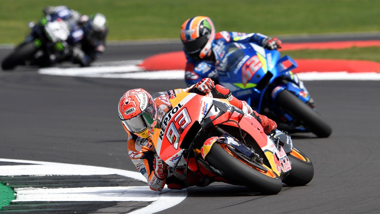 Álex Rins vs Marc Márquez, Silverstone 2019