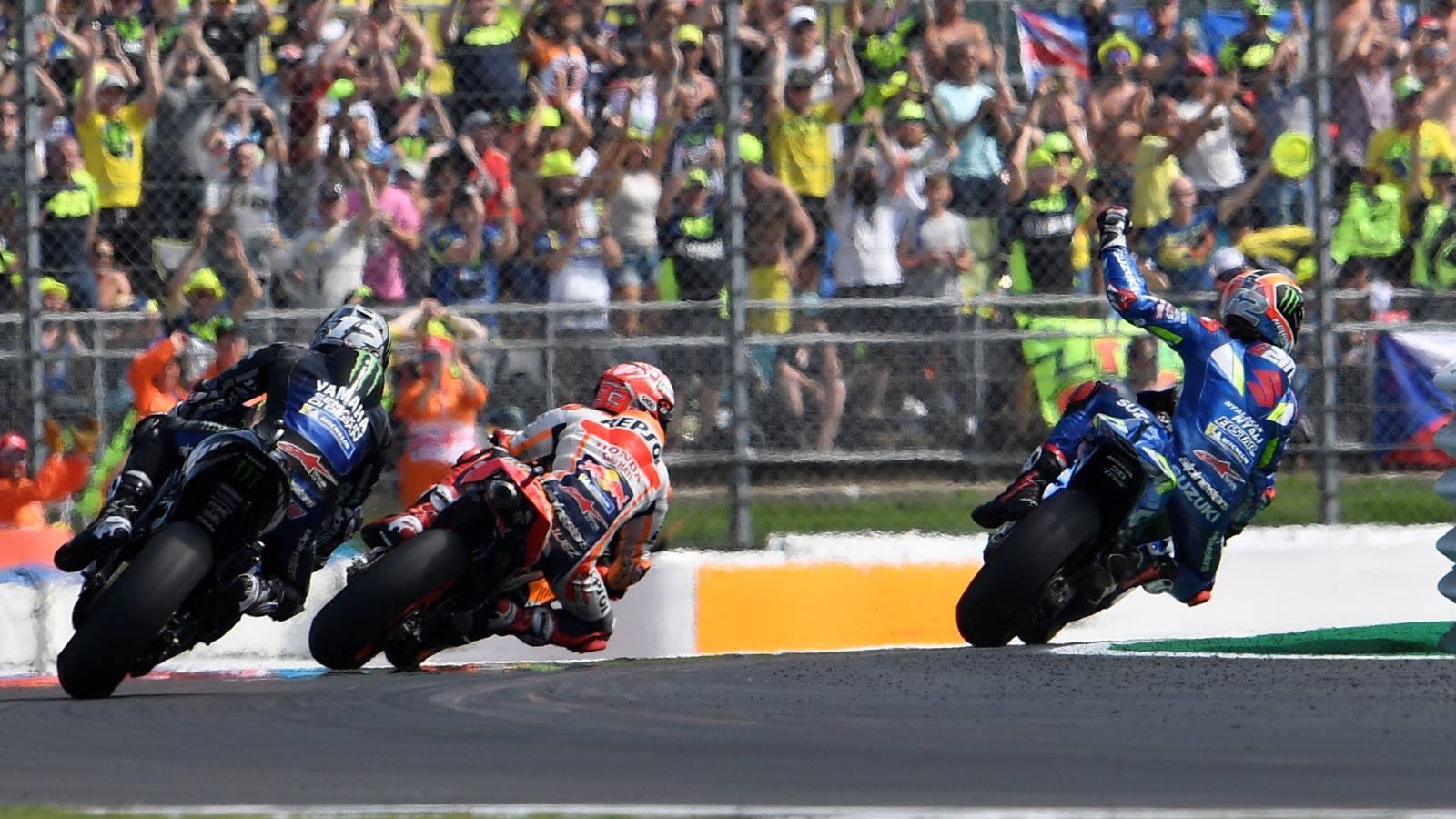 Álex Rins vs Marc Márquez, Silverstone 2019