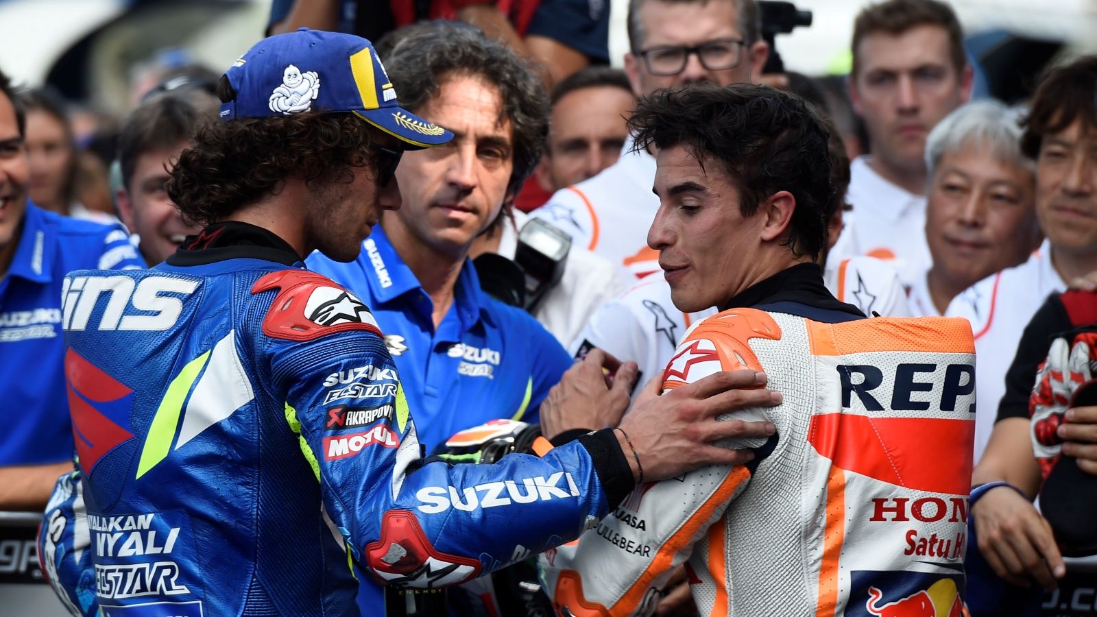 Álex Rins vs Marc Márquez, Silverstone 2019