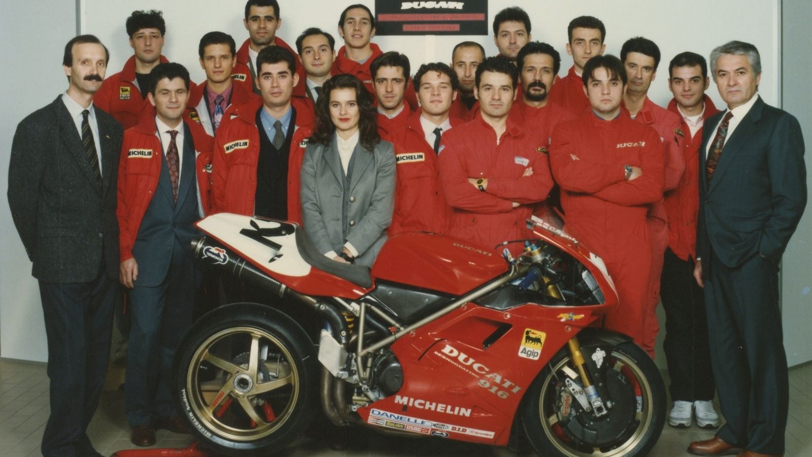 Ducati 916: el mito original y las versiones sucesivas