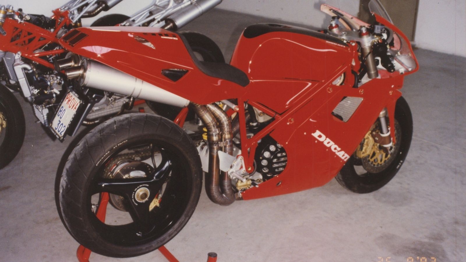 Ducati 916: el mito original y las versiones sucesivas