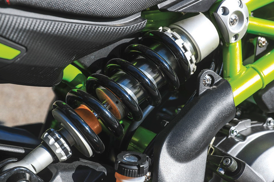Benelli BN 302 S, prueba