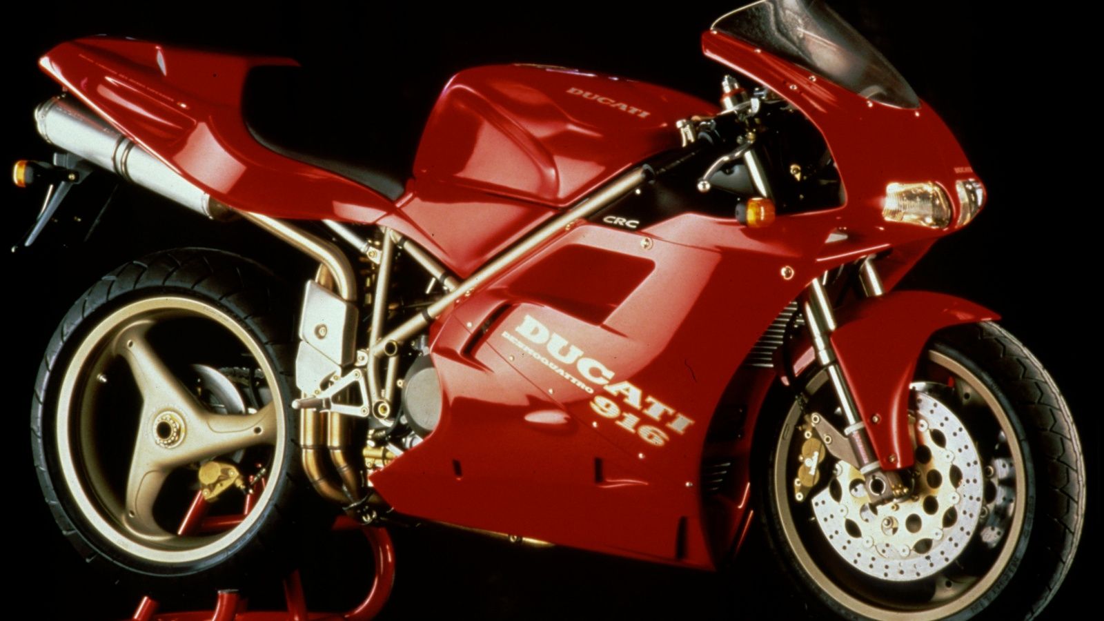 Ducati 916: el mito original y las versiones sucesivas