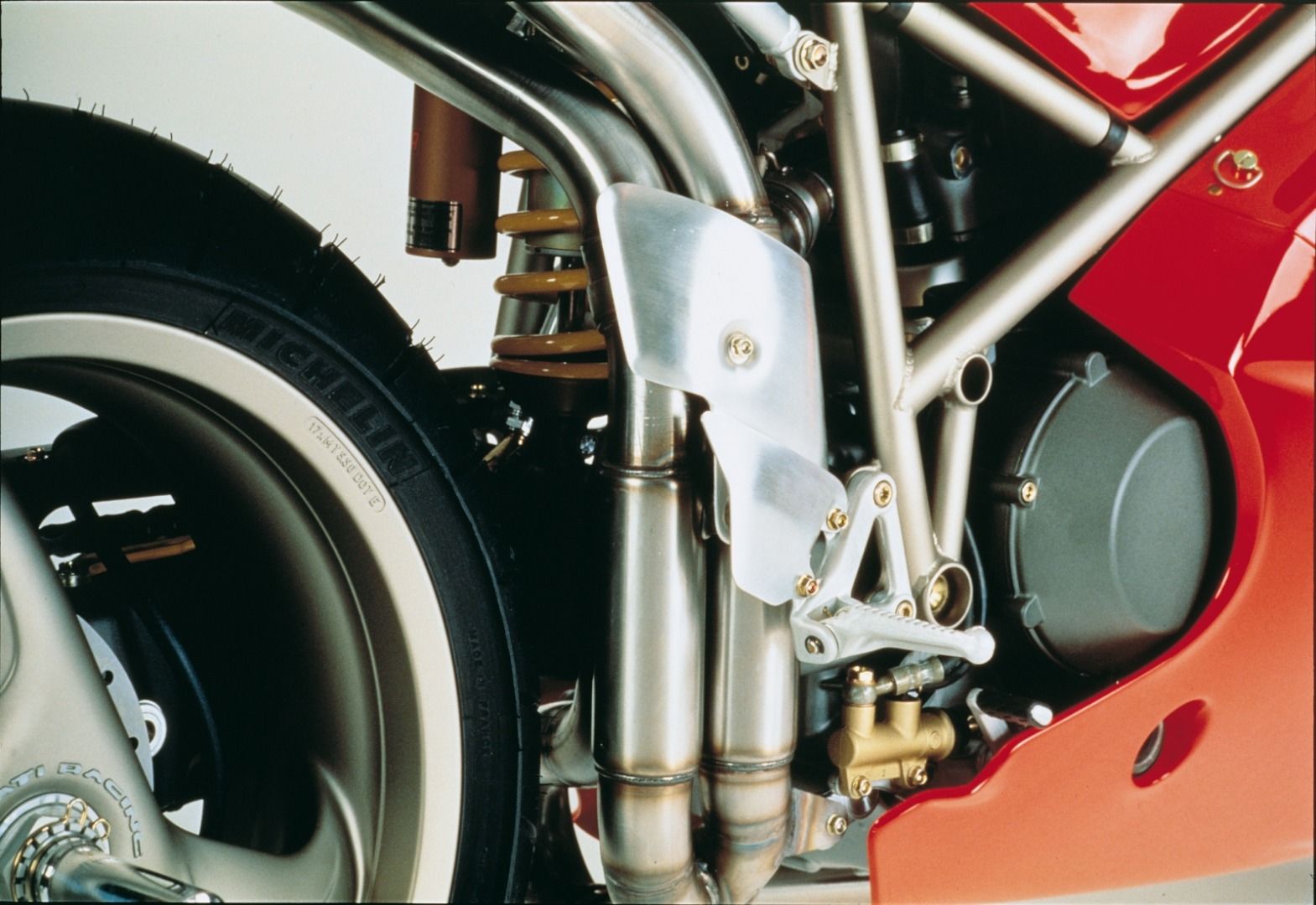 Ducati 916: el mito original y las versiones sucesivas