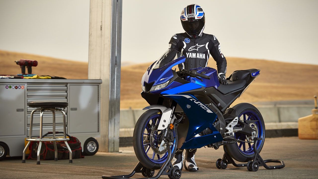 Yamaha YZF-R125: Tu primera ‘R’ que nunca olvidarás