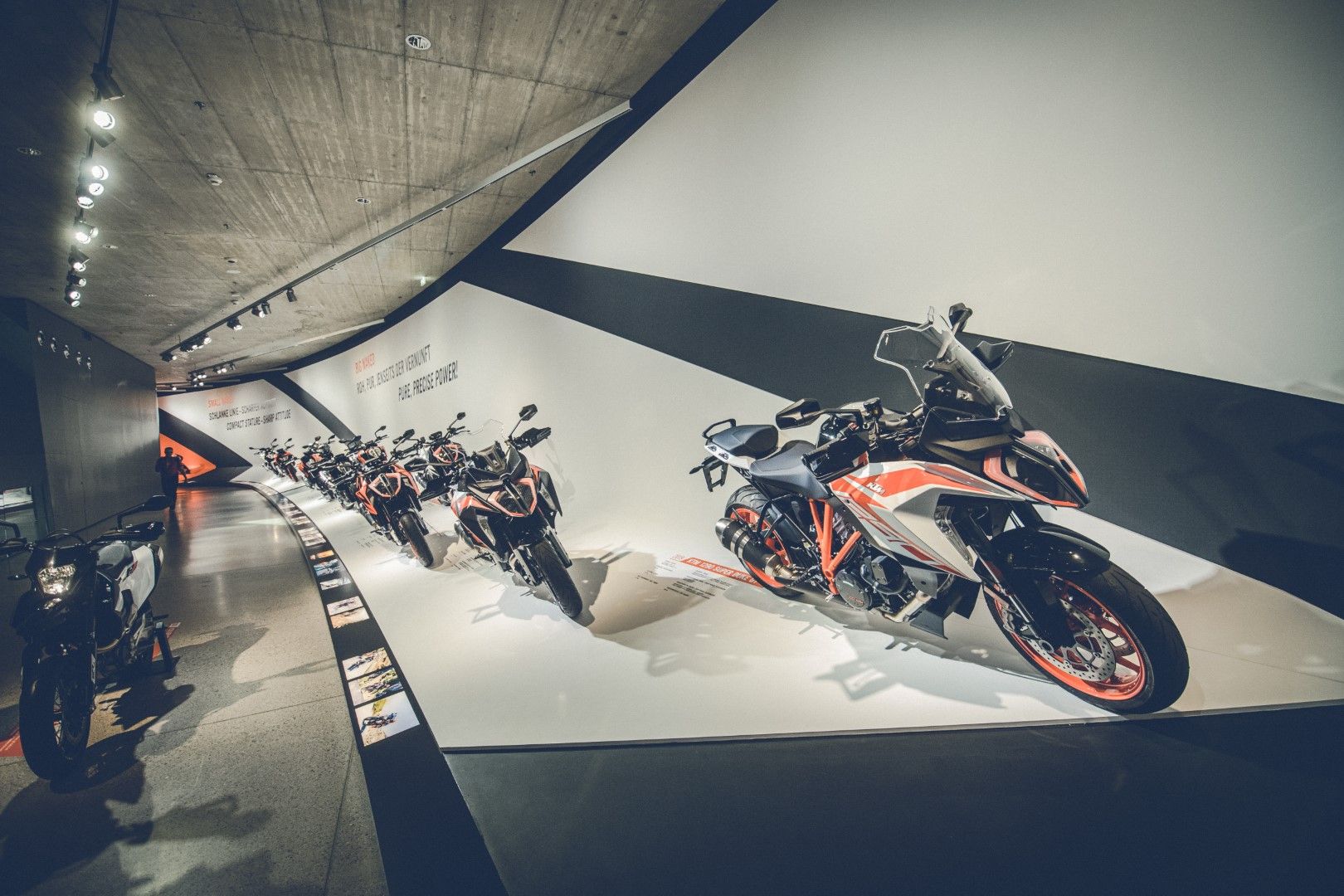 KTM Motohall. Fotos visita