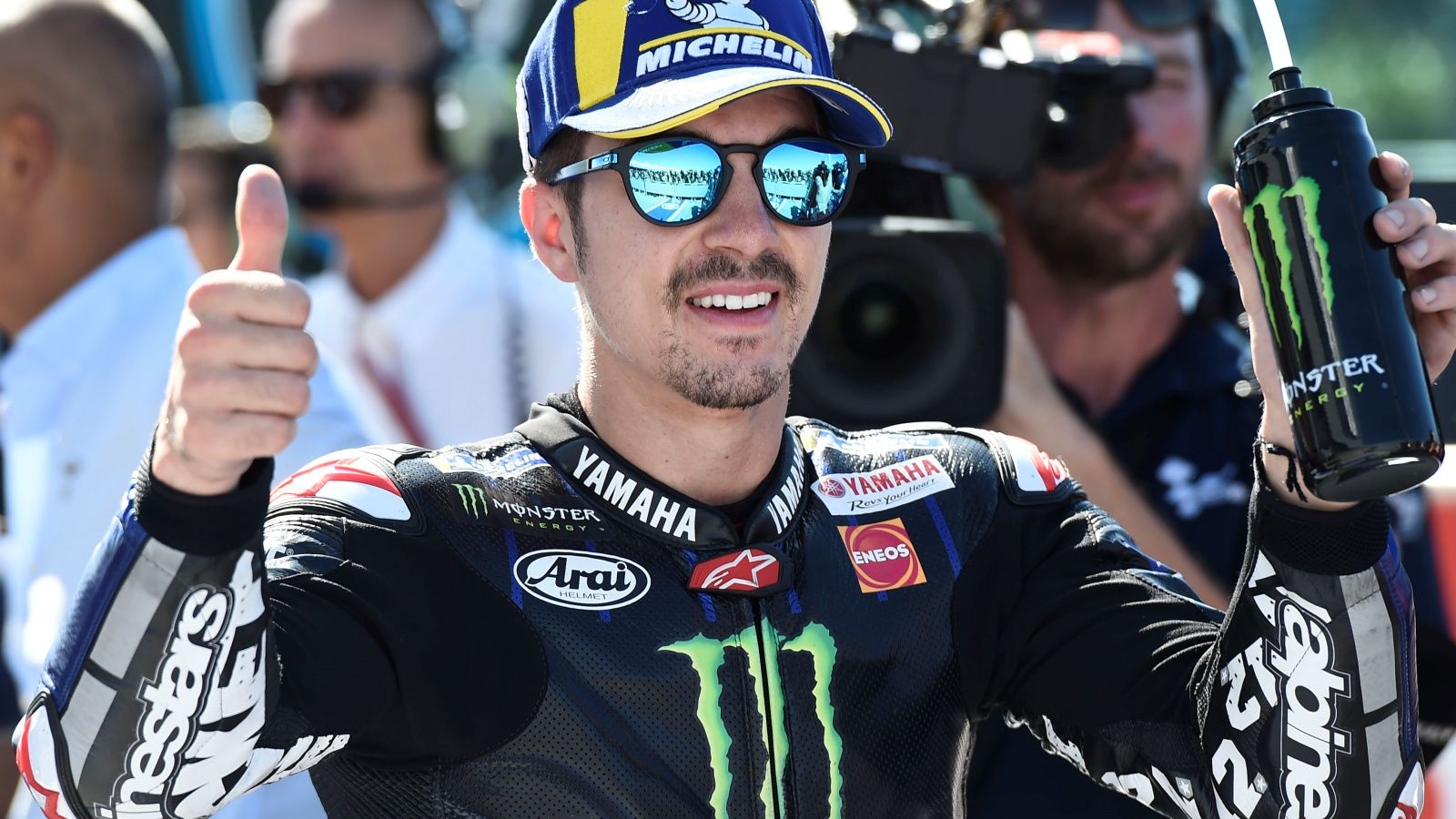 Maverick Viñales festeja su podio en Misano (Foto: Gold & Goose).
