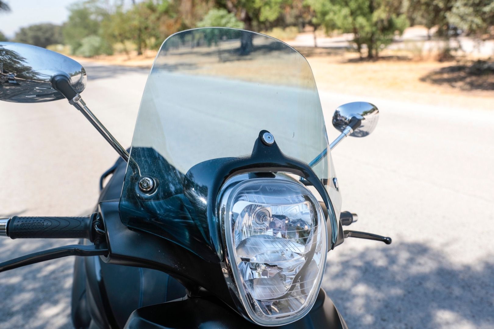 Comparativa Scooters: Honda SH300l vs. Piaggio Beverly 300/350 vs. SYM HD 300