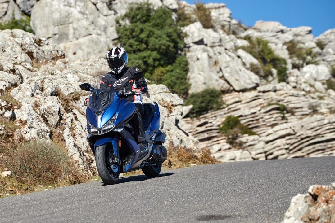 KYMCO Xciting S 400 2019, prueba, ficha técnica y primeras impresiones 