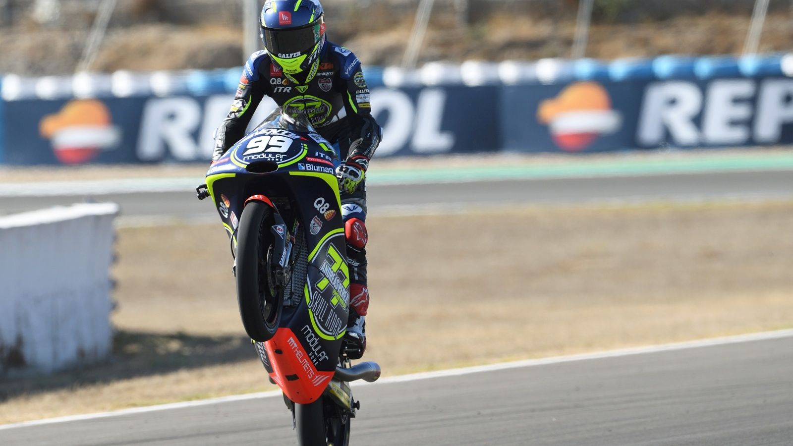 Carlos Tatay ha realizado un fin de semana perfecto (Fotos: Repsol / Leopard).