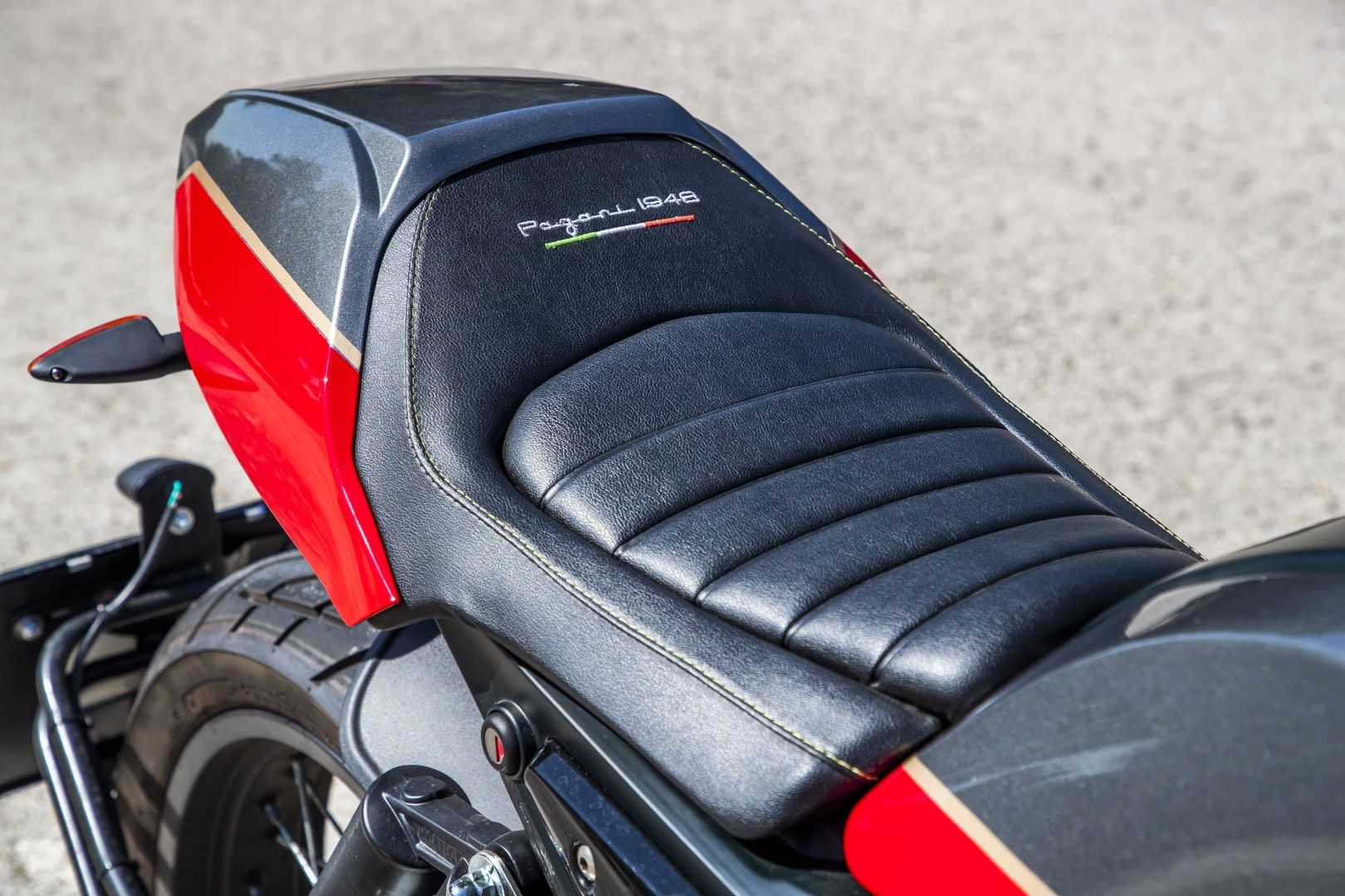 F.B Mondial Pagani 125. Fotos